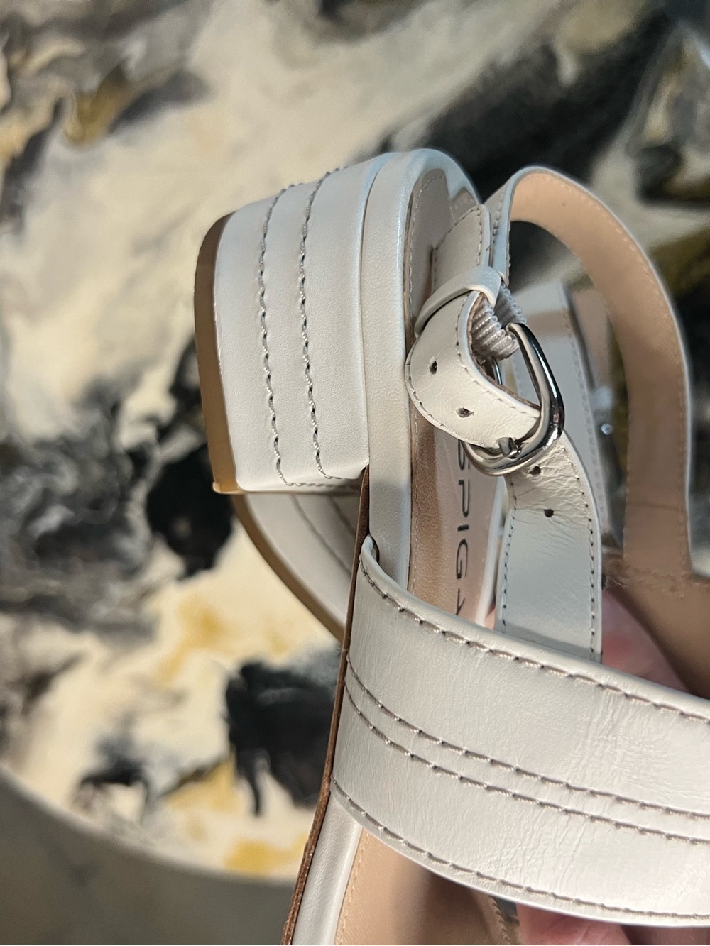 Via Spiga White Leather Low Block Heel Sandals - Picture 10 of 12